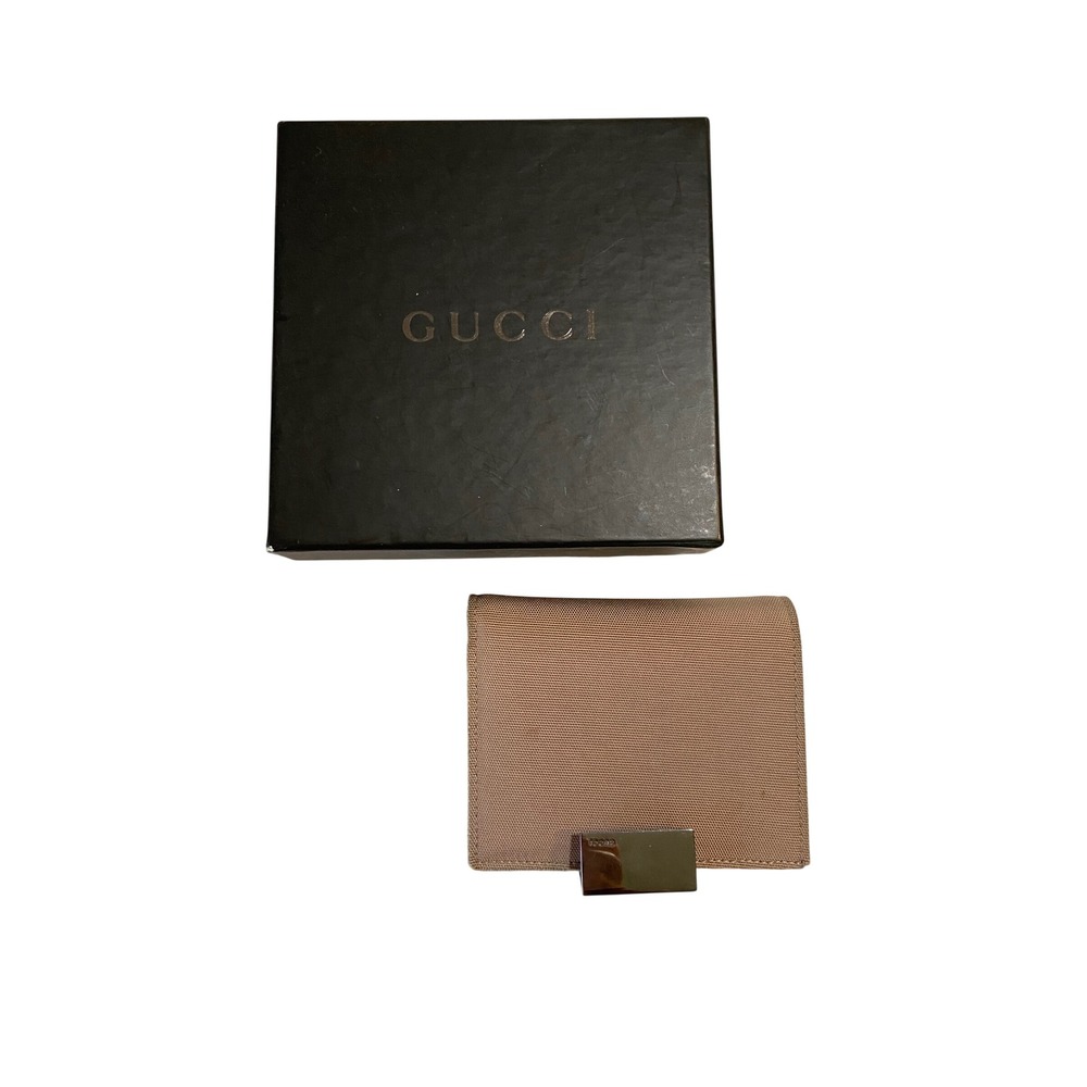 Gucci Bifold Wallet Mauve Canvas Black Leather Silver Bar Logo Made in Italy Box